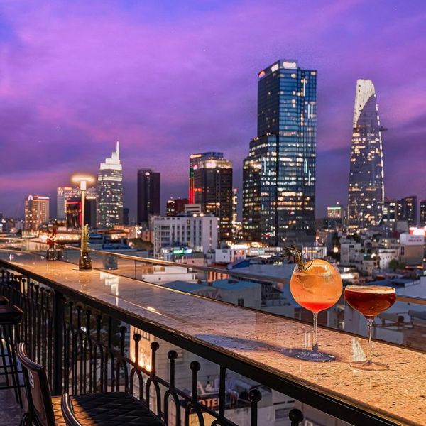 Saigon Bars: Top Must-Visit Spots for an Unforgettable Nightlife Experience