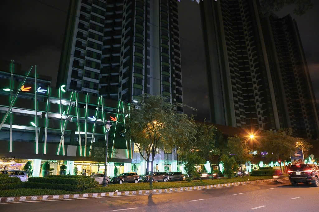 EVENING TOUR: EXPORE MYTH, BELIEF & CULTURE BY MOTORBIKE HO CHI MINH CITY